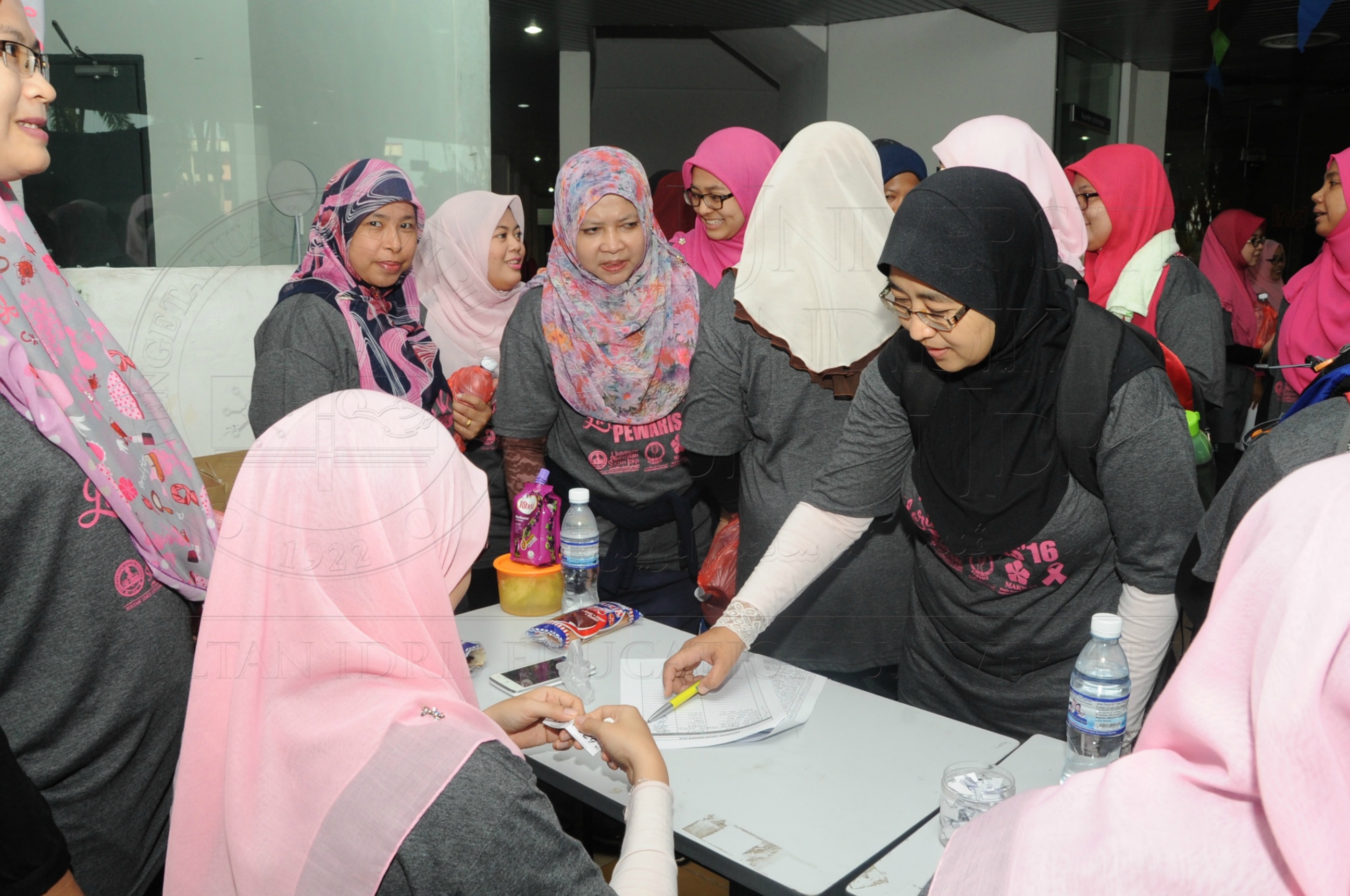 PRO 16 69 Karnival Pewaris 2016   UPSIHAS 8168